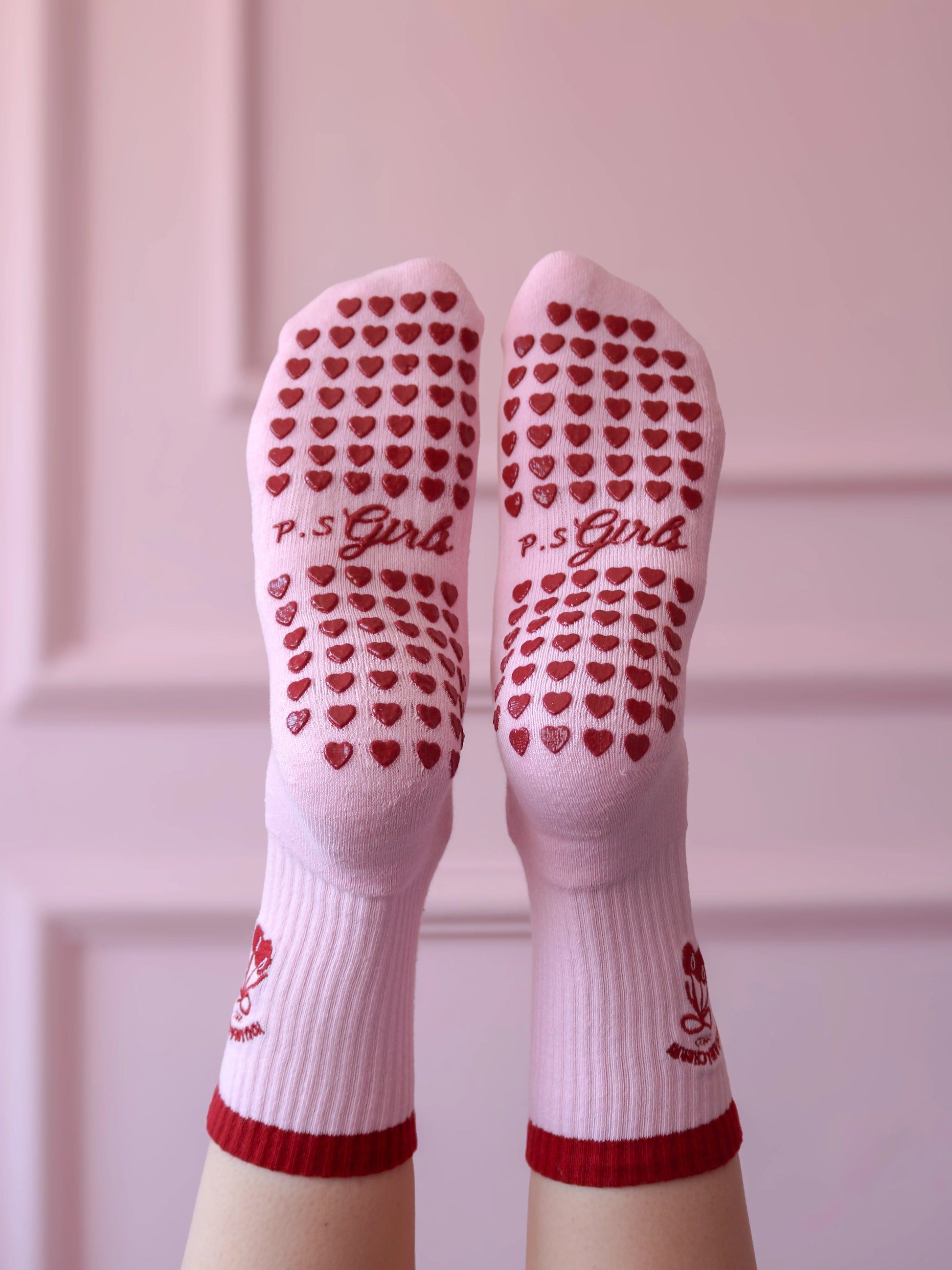 Cherry Girl Bez Çanta & Kaydırmaz Pilates Yoga Çorabı Seti