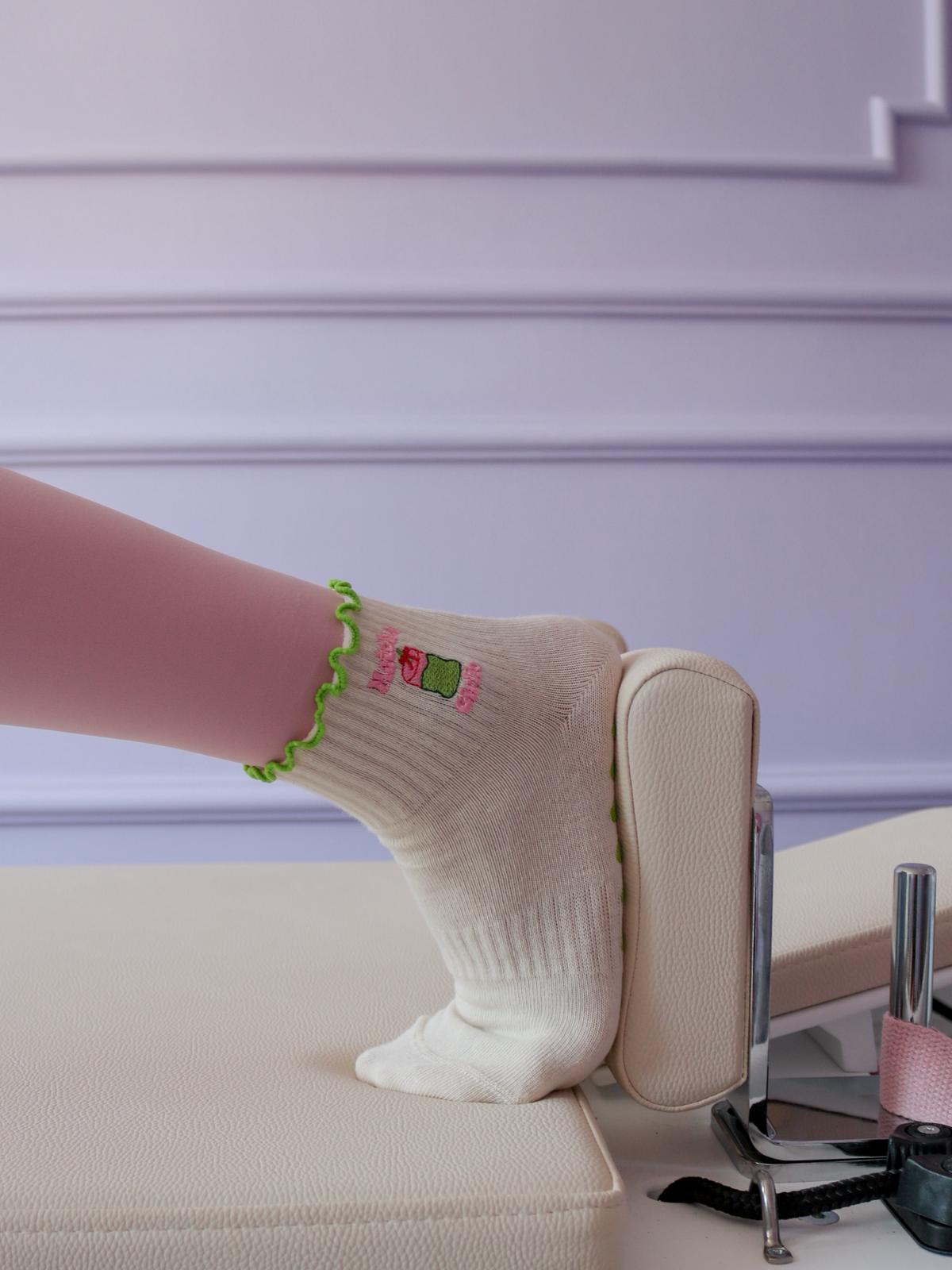 Matcha Girlie Kaydırmaz Pilates Yoga Çorabı