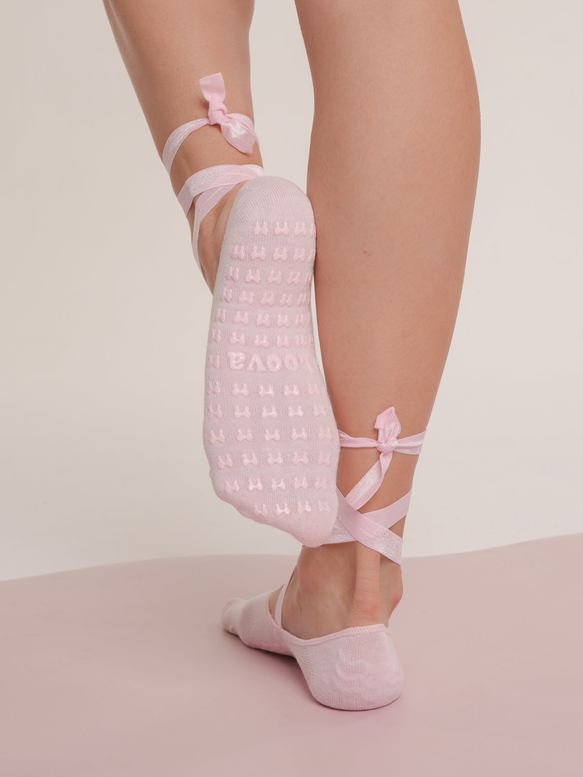 Ballerina Babet Kaydırmaz Pilates Yoga Çorabı